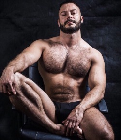 Follow my two hairy men blogs:http://sambrcln.tumblr.comhttp://hairysex.tumblr.com