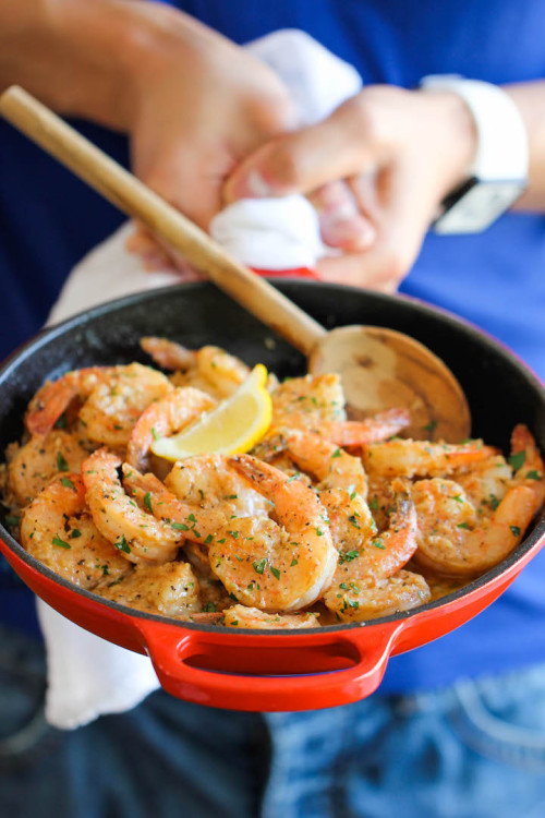 daily-deliciousness:  Garlic butter shrimp