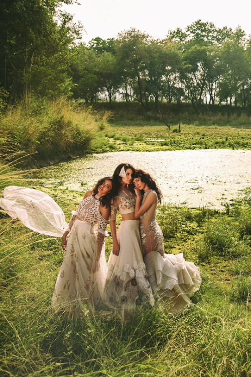 sabyaasachi:Field of DreamsPhotography: Taras TaraporvalaModels: Larissa Bonesi, Dayana Erappa &