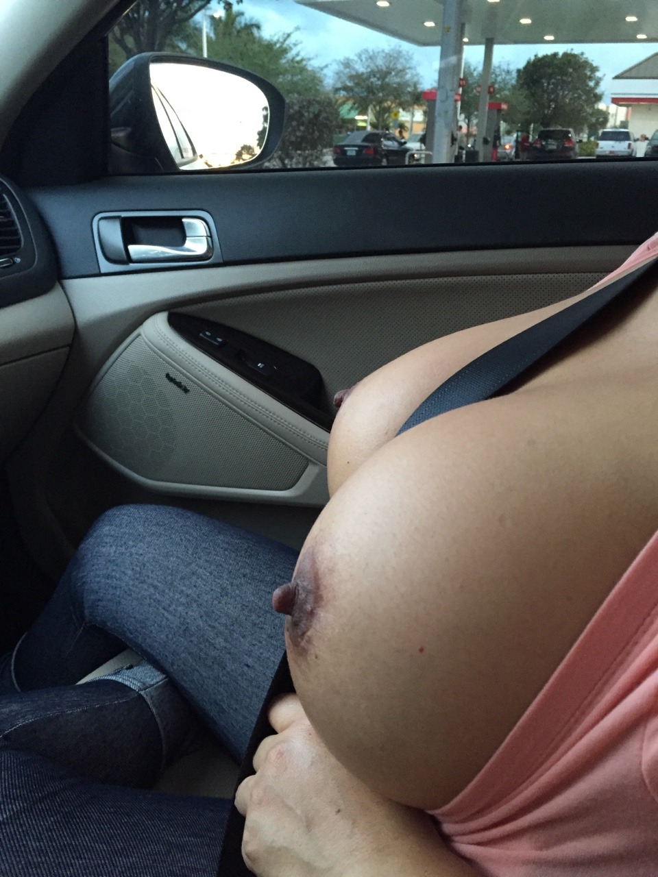 bigmelonlover70:  Red light