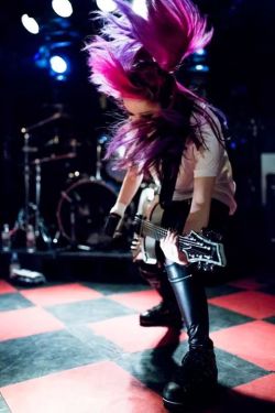 Tokyo-Fashion:  Lisa-J-Poole13:  11/14/2014 Shinjuku Antiknock Photo By Zoi  Lisa13!