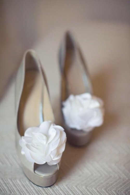 (via Shoes by Brian Atwood)