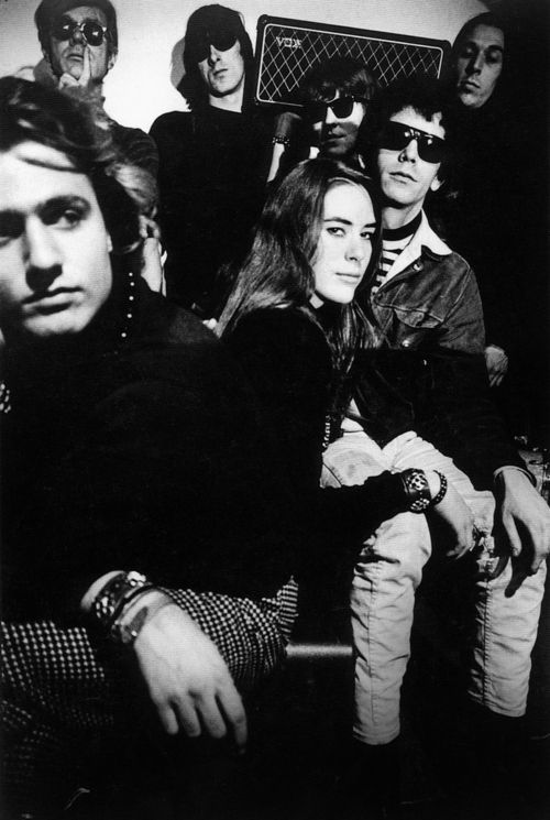 euxinus:The Velvet Underground with Gerard Malanga, Andy Warhol and Mary Woronov at the Factory, NYC