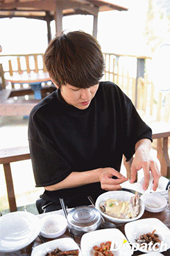 beauyeol:  1, 2 