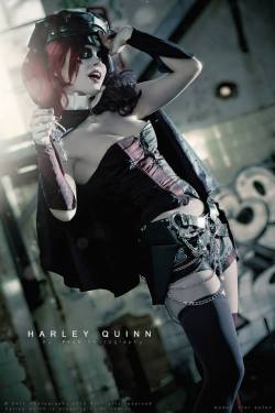 cosplayhotties:  Florencia Sofen as Harley Quinn Suicide Squad - New 52 DC Comics https://www.facebook.com/ClintJillianCosplay