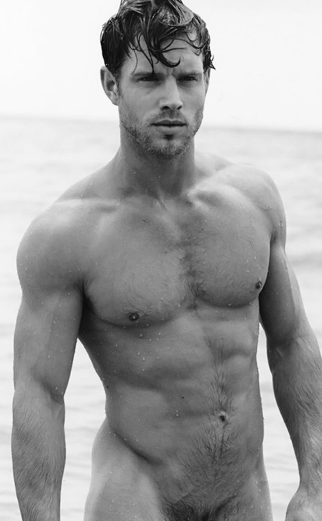 hung-muscular-hunks: adoniswetdreamsone:  He rose from the surf, a magnificent specimen of manhood, and I was just drawn to him as though he’d magnetized me…  For over 30,000 NSFW images of guys that will make you want to touch yourself over and over