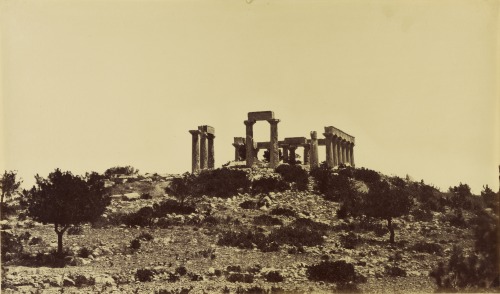 Temple de Jupiter a Egine [Temple of Aphaea at Aegina]. Attributed to Baron Paul des Granges. French