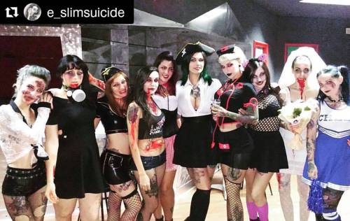 Amazing party with amazing beautiful ladies *.* I love #suicidegirls #italiansuicidegirls