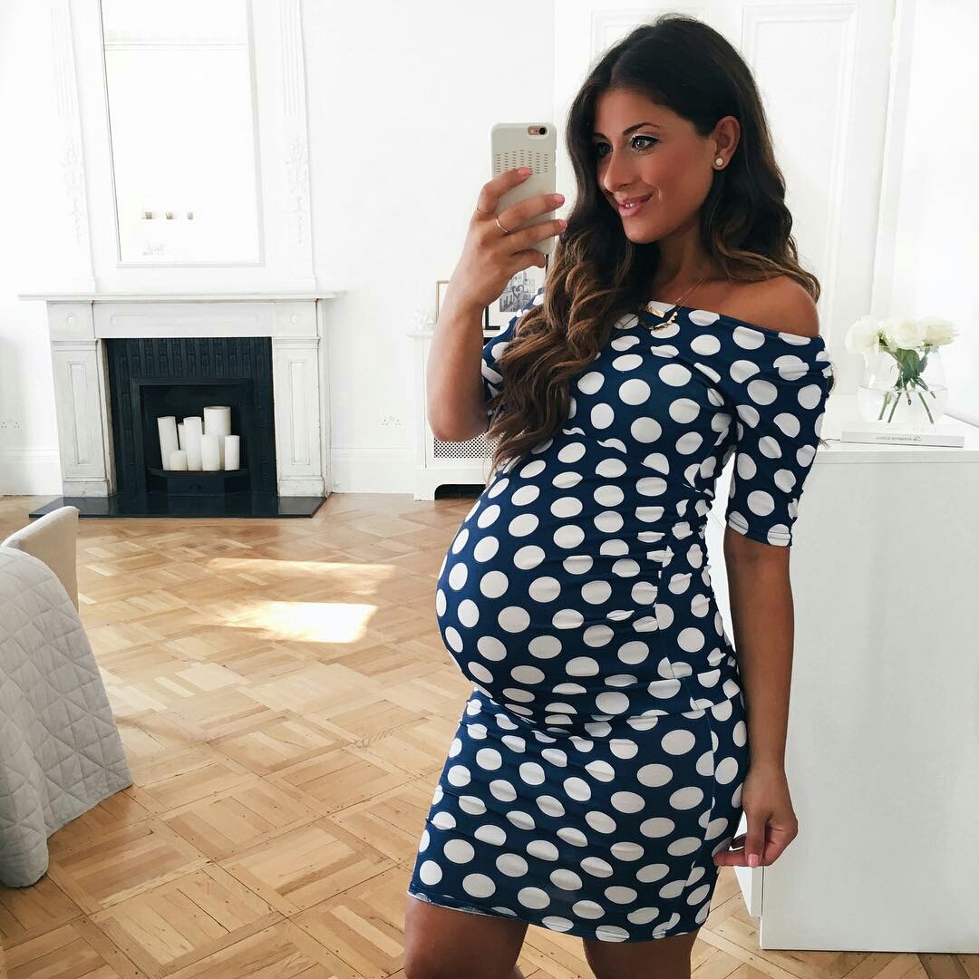 mellowjoe85:  One thing I LOVE is a perfectly fitted dress on a nice #pregnant belly.