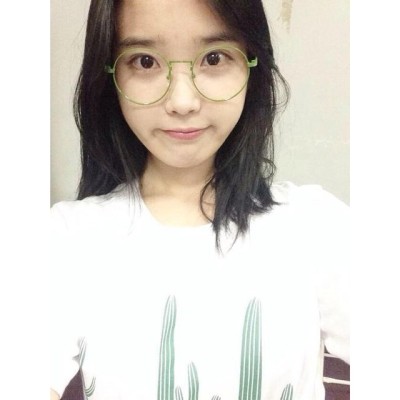 140813 Fancafe Selca #iu #leejieun #kpop #kdrama #korea #loen #loenentertainment #nationslittlesister #cute #asiangirl #solosinger #japan #jpop #ytblss #prettyman #belami #girl #girls