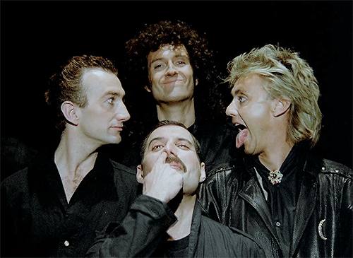 silkandfirewordsmith73: Fucking legends!