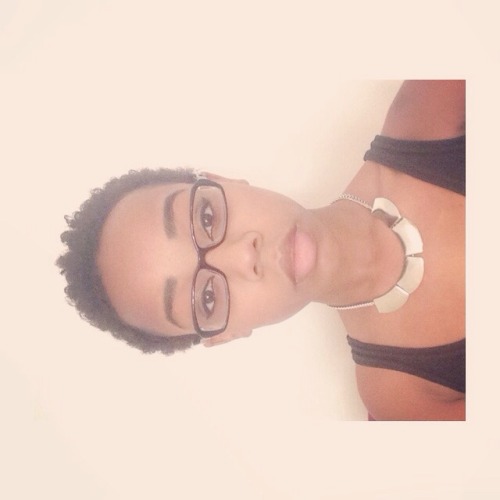 richist:  Happy #blackout   Instagram: kingarielle  You want to talk on IG?