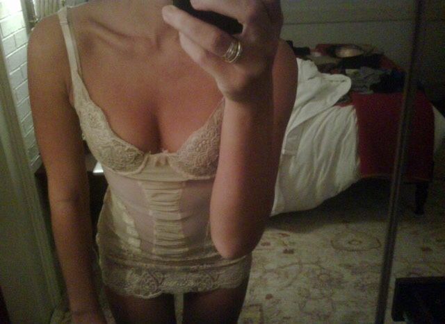 thesqueak:  Olivia Munn