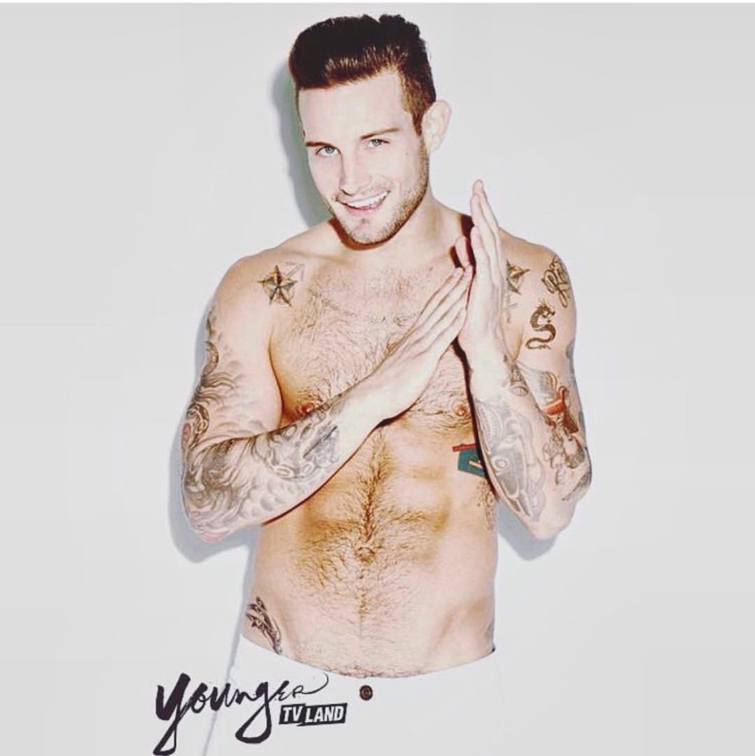 tabloidheat101:  Nico Tortorella