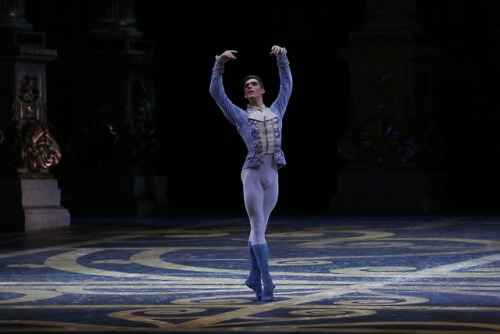 galina-ulanova:Vladislav Kozlov in The Sleeping Beauty (Bolshoi Ballet)