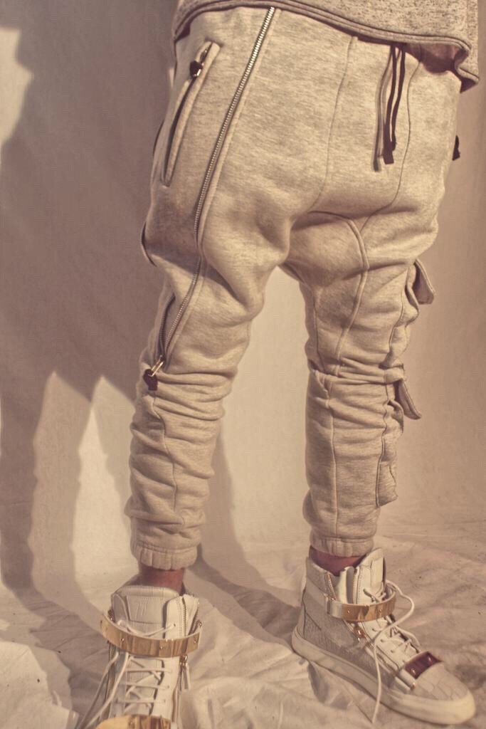 marcuselliot:  Perfect Designer Piece for the Fall   MvrcusElliot.com