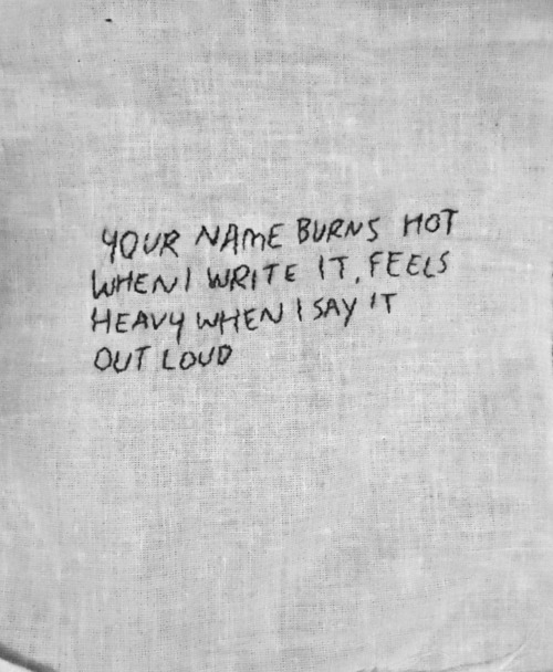 the-personal-quotes:  Click for black &amp; white quotes/GIFS