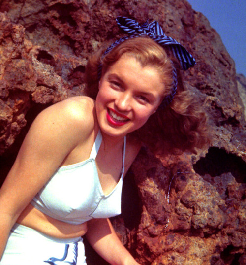 infinitemarilynmonroe - Marilyn Monroe photographed by William...