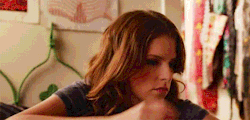 brittany-snodes:  aca-trash:Beca touching