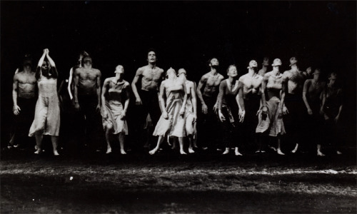 gnossienne:Pina Bausch’s The Rite of Spring (x)