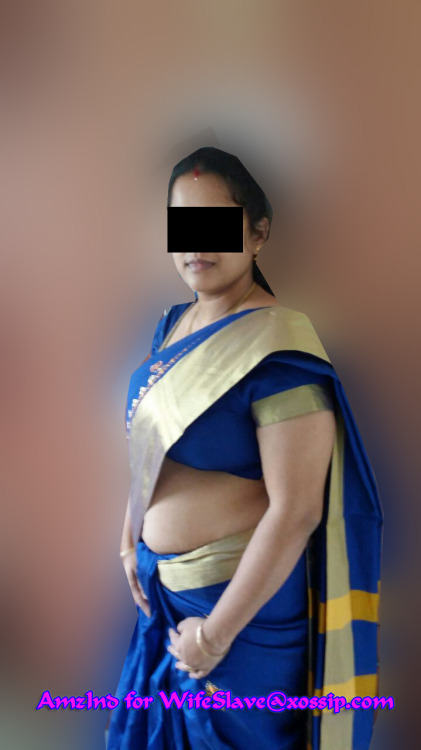 XXX Desi wife blue saree photo