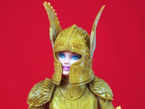 thehappysorceress:  archiemcphee:  Jim Rodda, better known as hobbyist 3D printer Zheng3, recently completed work on these awesomely elaborate Barbie-compatible 3D-printed suits of medieval armor. The project was crowdfunded through Rodda’s Faire Play