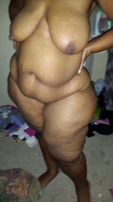 nycbbc718:  Chunky bbw posing naked