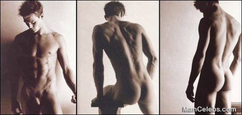 gaycelebsxxx:  Sexy actor Josh Duhamel Frontal Nudity