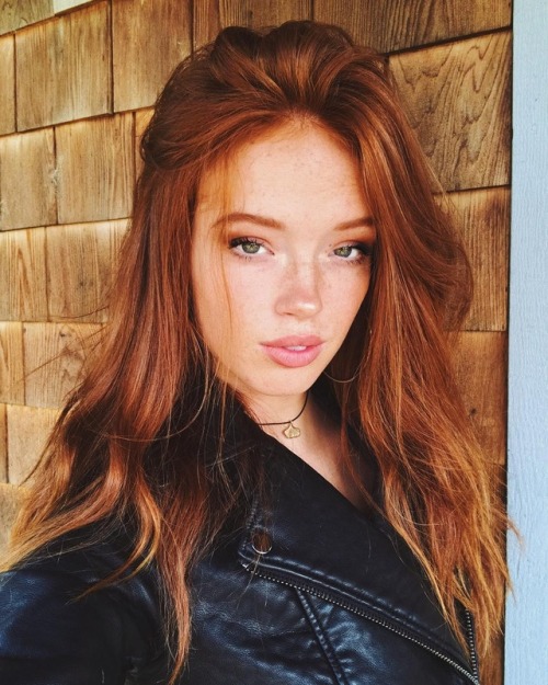 putitonmydash:   Riley Rasmussen  