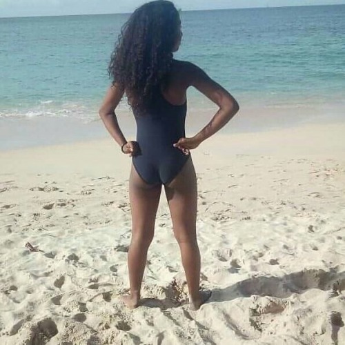 taylortgod:Smally from Grenada porn pictures