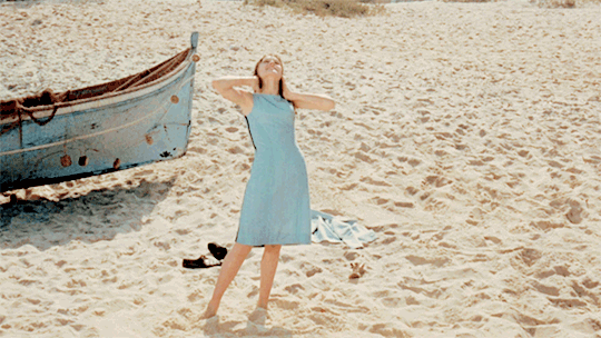 framboisedorleac: Françoise Dorléac in L’homme de Rio, 1964.