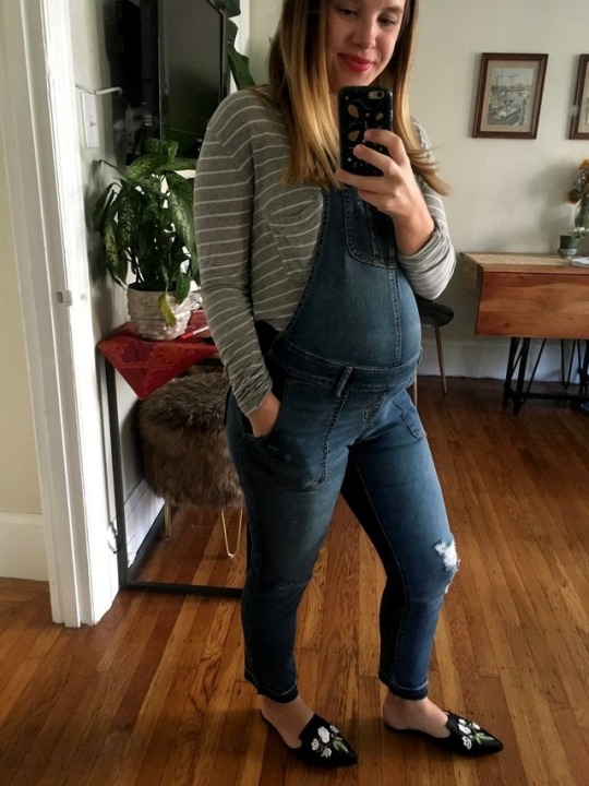 Pregnant In Overalls Photo 2470