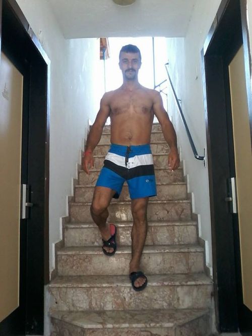 HOT TURKISH AND KURDISH GUYS