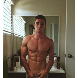 richporn:  richporn:  Follow me for HOT guys and HOTTER sex! http://richporn.tumblr.com/  Follow me for HOT guys and HOTTER sex! http://richporn.tumblr.com 