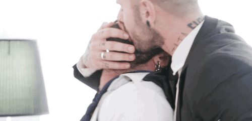 RAMRODDS GIFS