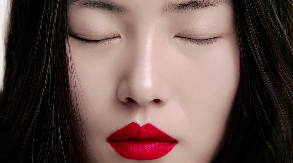 thebeautymodel:  A-Z of Beauty directed by Daniel Sannwald for i-D 