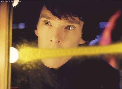 aconsultingdetective:Gratuitous Sherlock GIFsFound you.