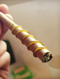 phuckindope:  Twax blunt