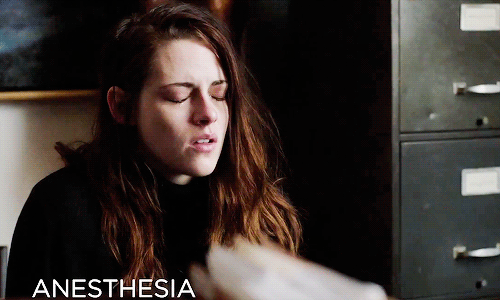 krissteewartss:First look of Kristen as Sophie in Anesthesia