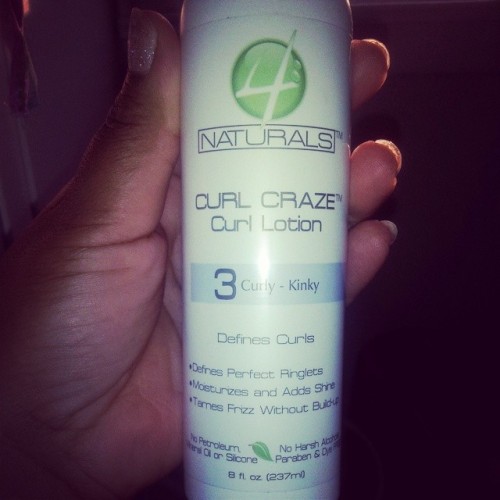 Got some important meetings this week so I’m about to use 4 naturals curl craze curl lotion on my hair. It’s supposed to add shine, tame frizz without build up and define ringlets. Thanks @curlkit #naturalista #naturalhairwoes #naturalhairdaily...