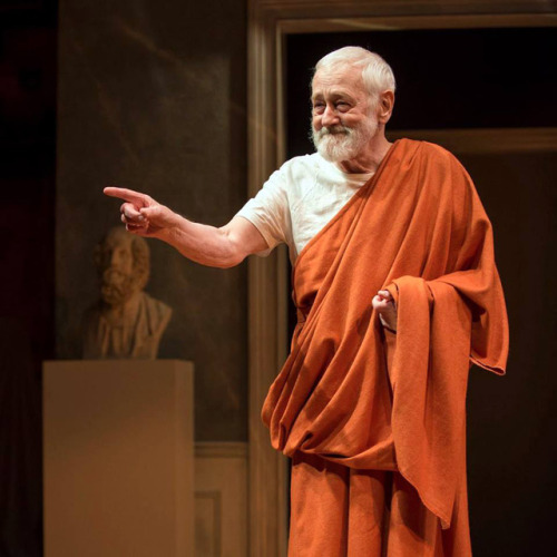 John Mahoney as Homer in Steppenwolf’s production of Jessica Dickey’s The Rembrandt.