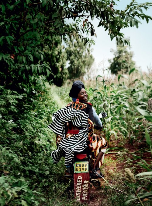 celebritiesofcolor: Lupita Nyong'o for VOGUE