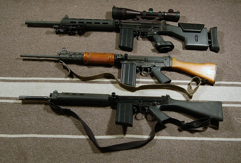 weaponslover:  FALs. The top gun is equipped with a DSA 20” heavy barrel, Weapons