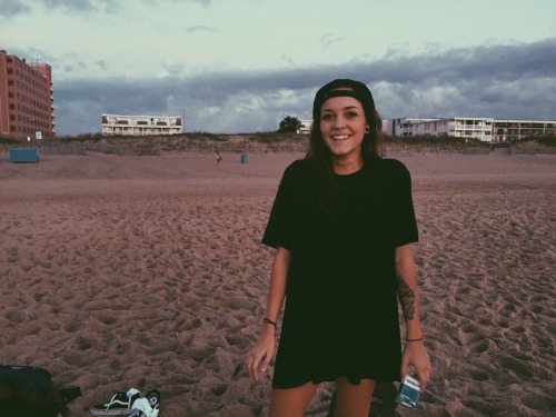 itswhateverdoeee:  I didn’t know Karin was taking a picture, this is honestly just how happy I was Saturday morning