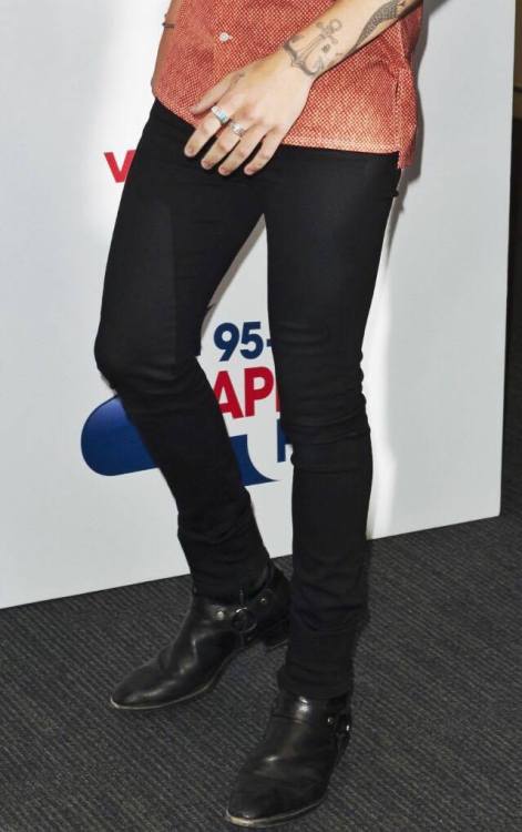 [Details] Harry at Capital FM Summertime Ball - 6th June 2015