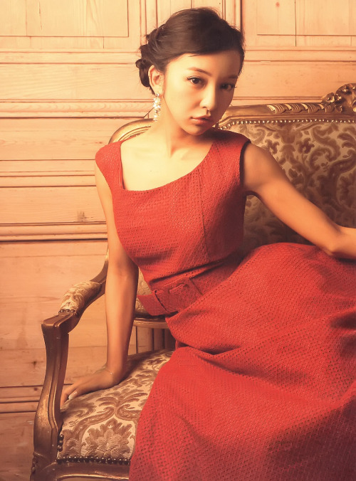 板野友美10th ANNIVERSARY PHOTO BOOK　Luv U ⑨scan by bjzhangzhe