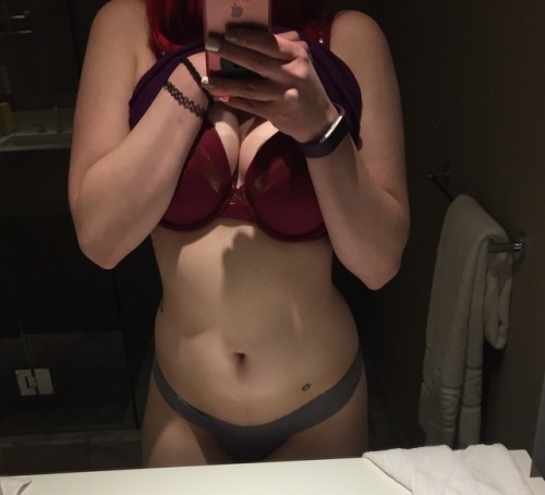 wickedxgirlfriend:I got a new bra and now I just need to get matching panties