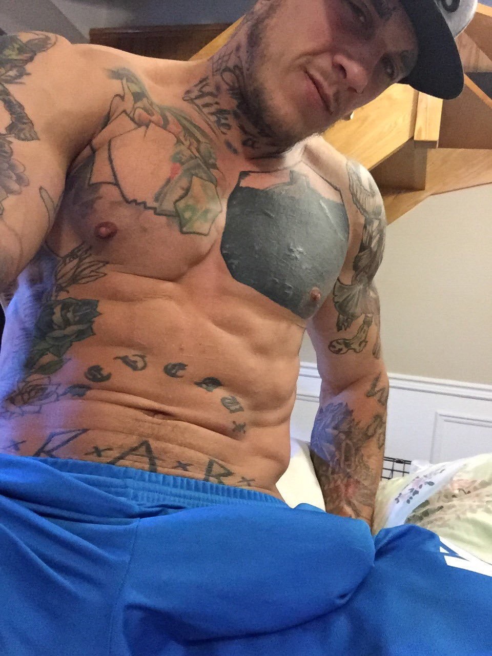 puphawaii:  sexymenandgayporn:My newest obsession! Bo Sinn!  This sexy tattooed stud