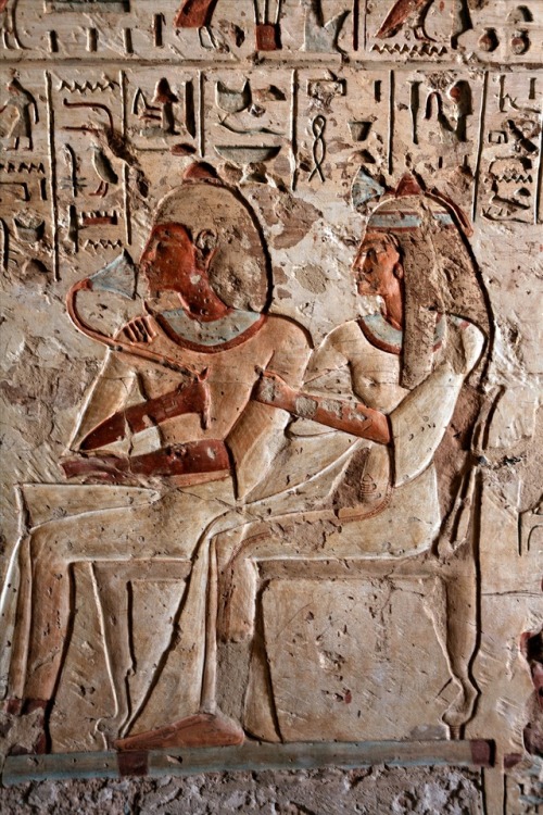 Polychrome sunk relief depicting Setau and his wife A'atmerut. High Priest of the goddess Nekhbet. N