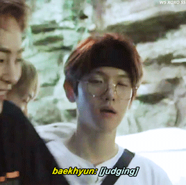[travel The World On Exos Ladder Season Two] Sehun And Xiumin Wants To Eat The Fishes At An Aquarium